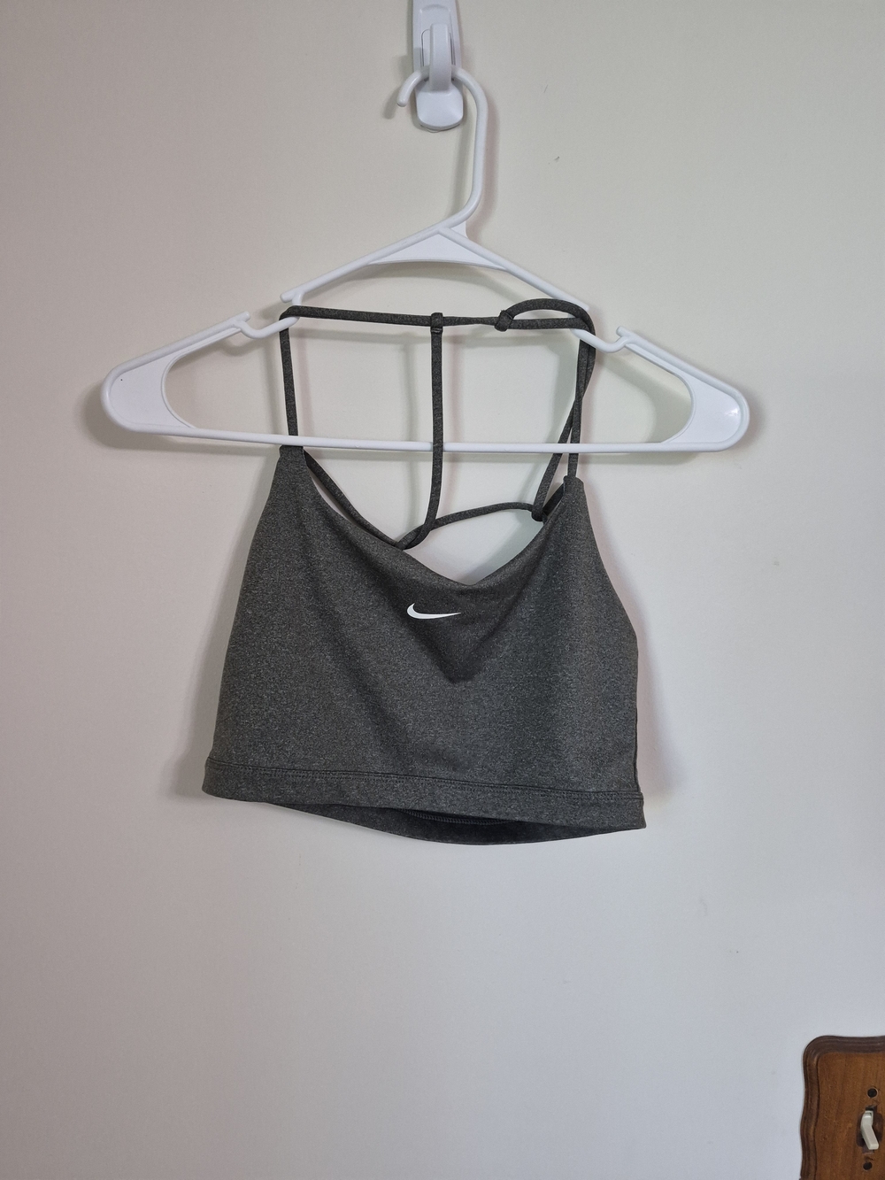 Nike Livi Active Gray Strappy Sports Crop Size Large